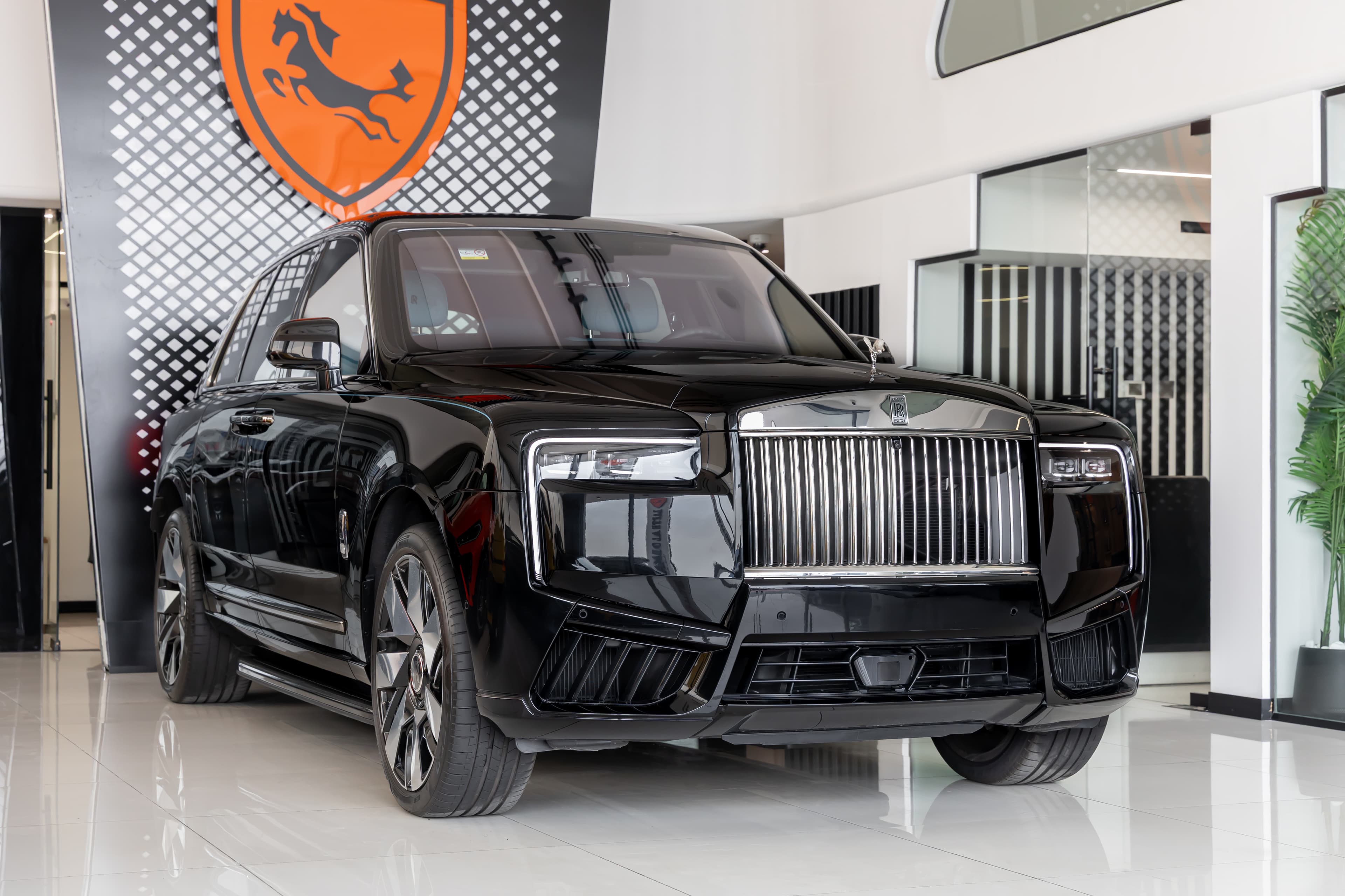 Rolls-Royce Rolls Royce Cullinan